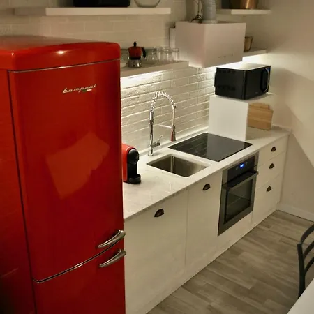 Apartamento Loft In Centro Storico - Parcheggio Disponibile