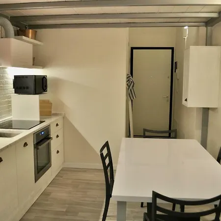 Loft In Centro Storico - Parcheggio Disponibile *
